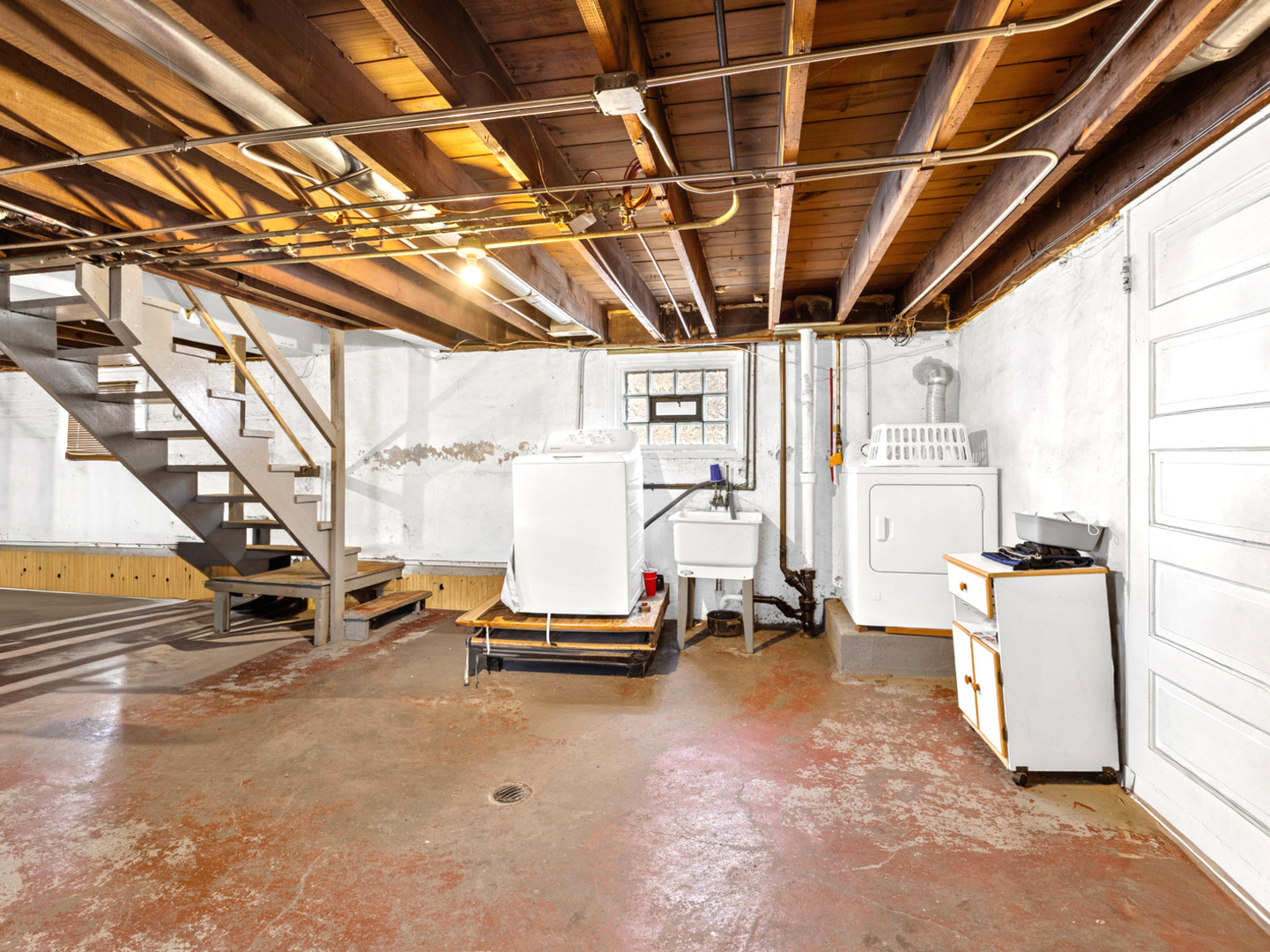 2610 Glos Avenue, Bellwood, IL 60104