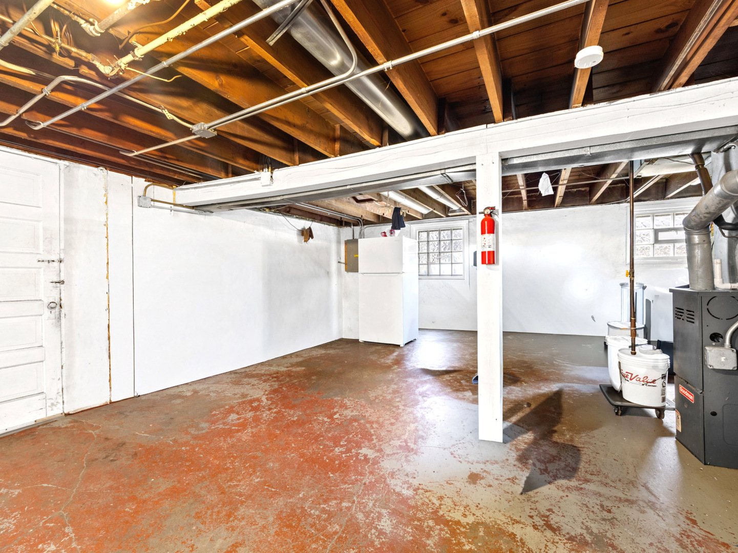 2610 Glos Avenue, Bellwood, IL 60104