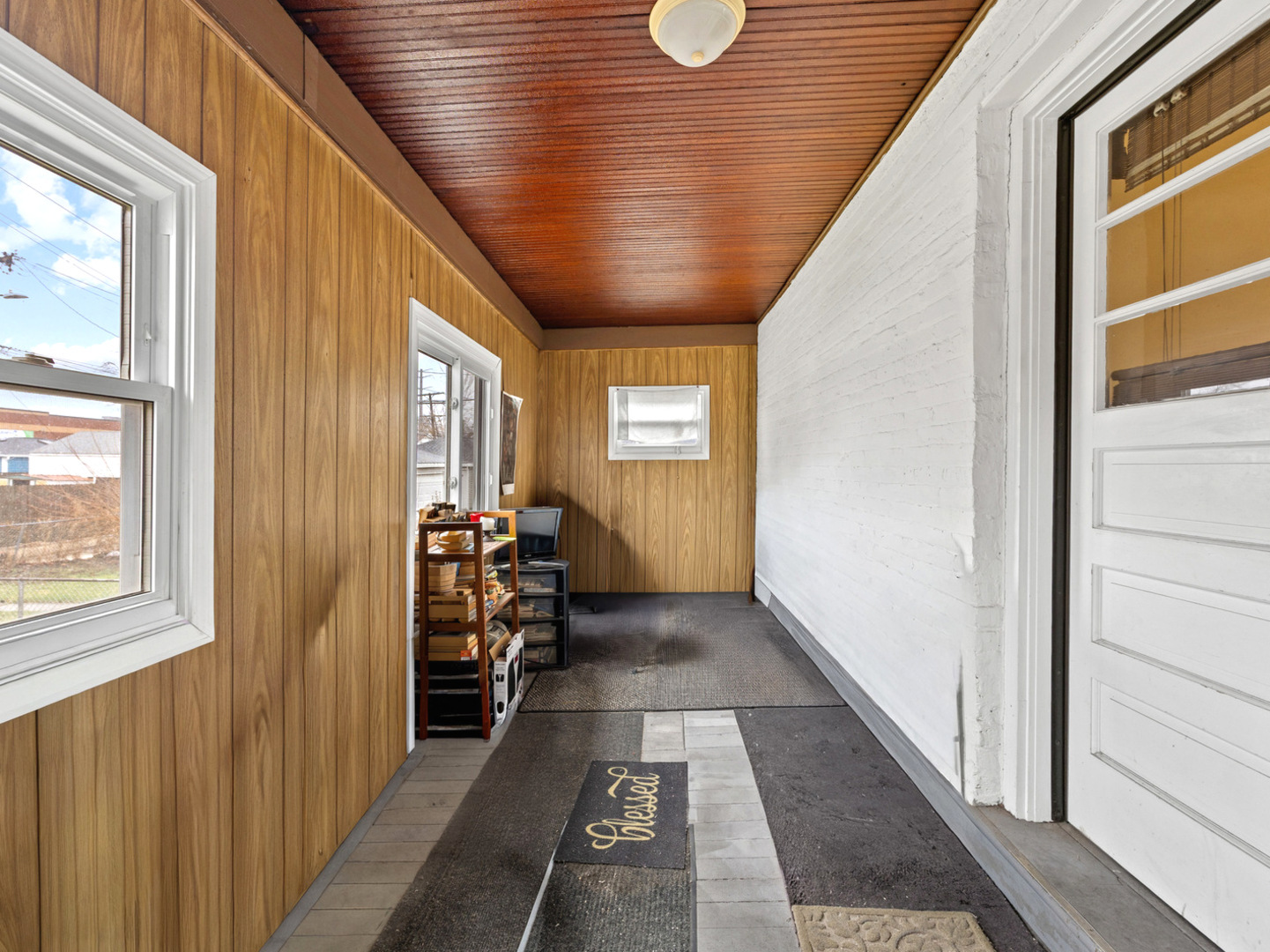 2610 Glos Avenue, Bellwood, IL 60104