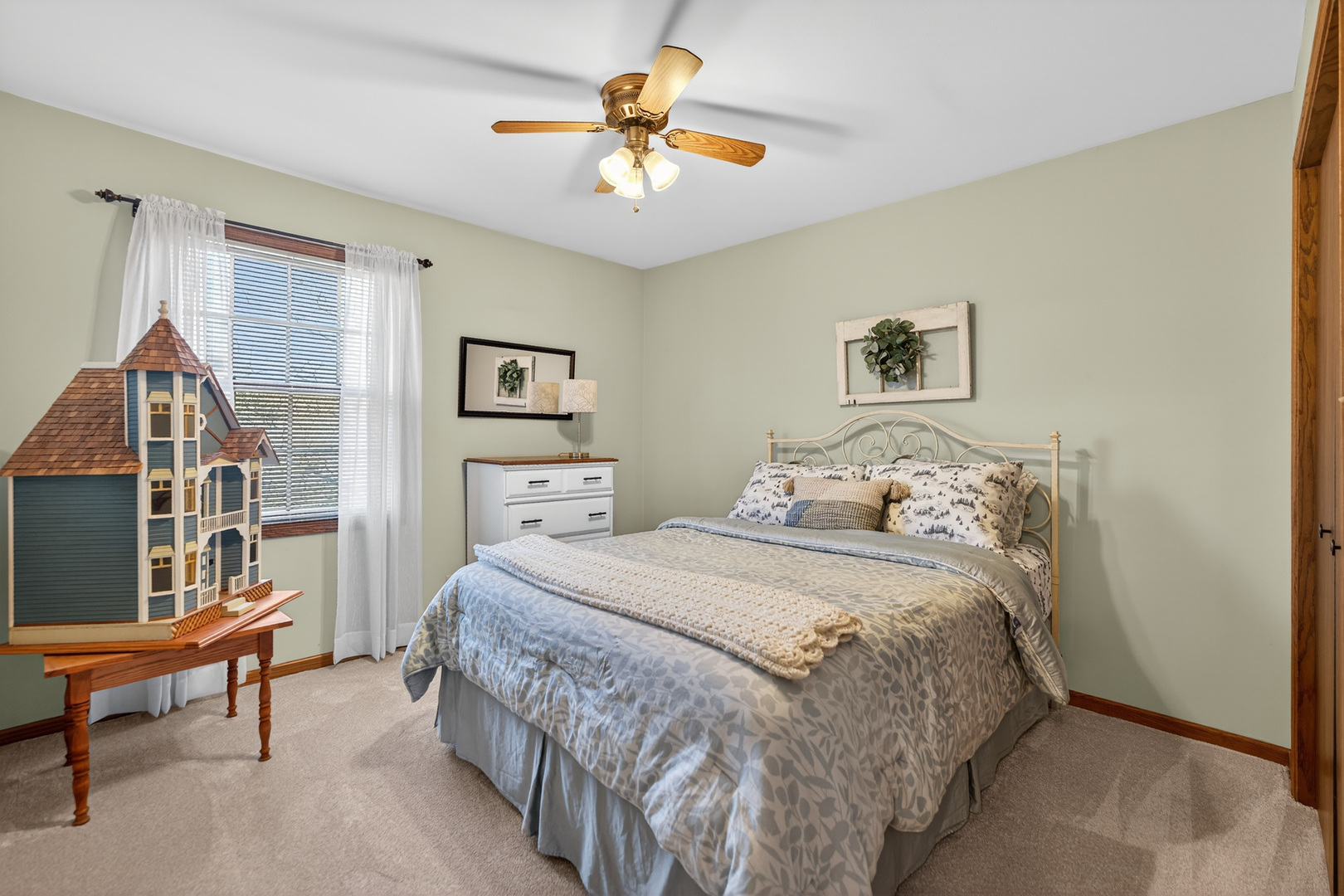 1524 John Street, Sycamore, IL 60178