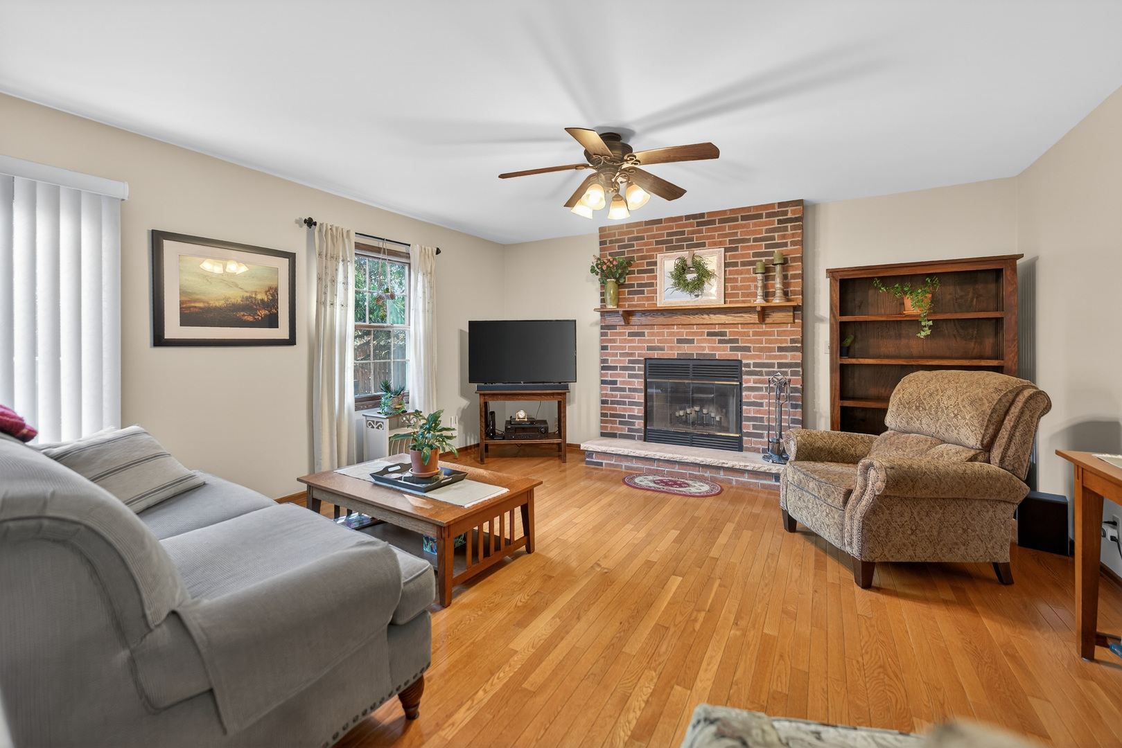 1524 John Street, Sycamore, IL 60178