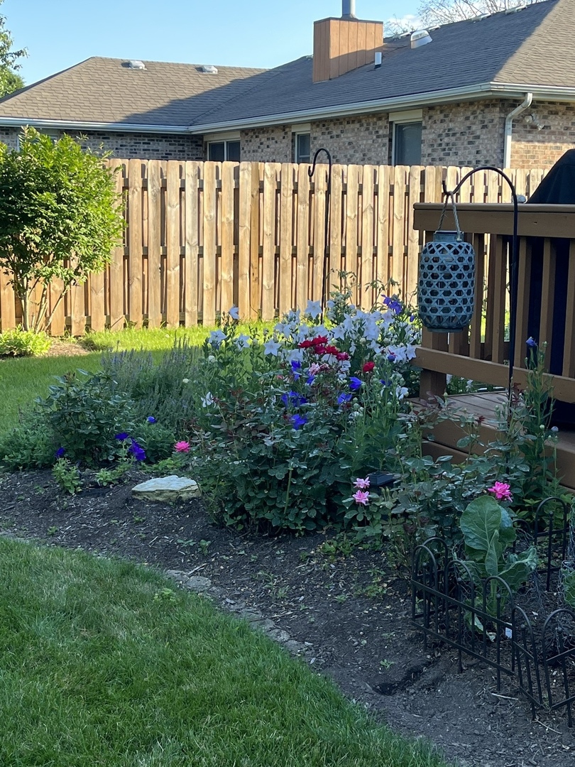 1524 John Street, Sycamore, IL 60178