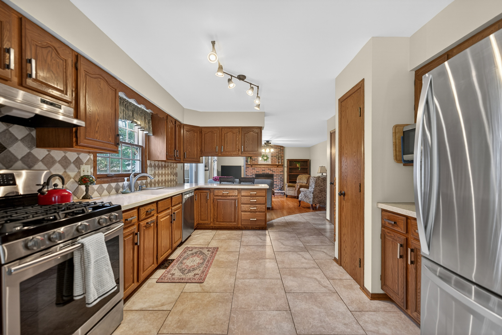 1524 John Street, Sycamore, IL 60178