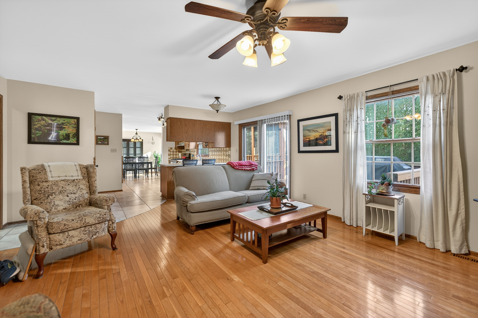 1524 John Street, Sycamore, IL 60178