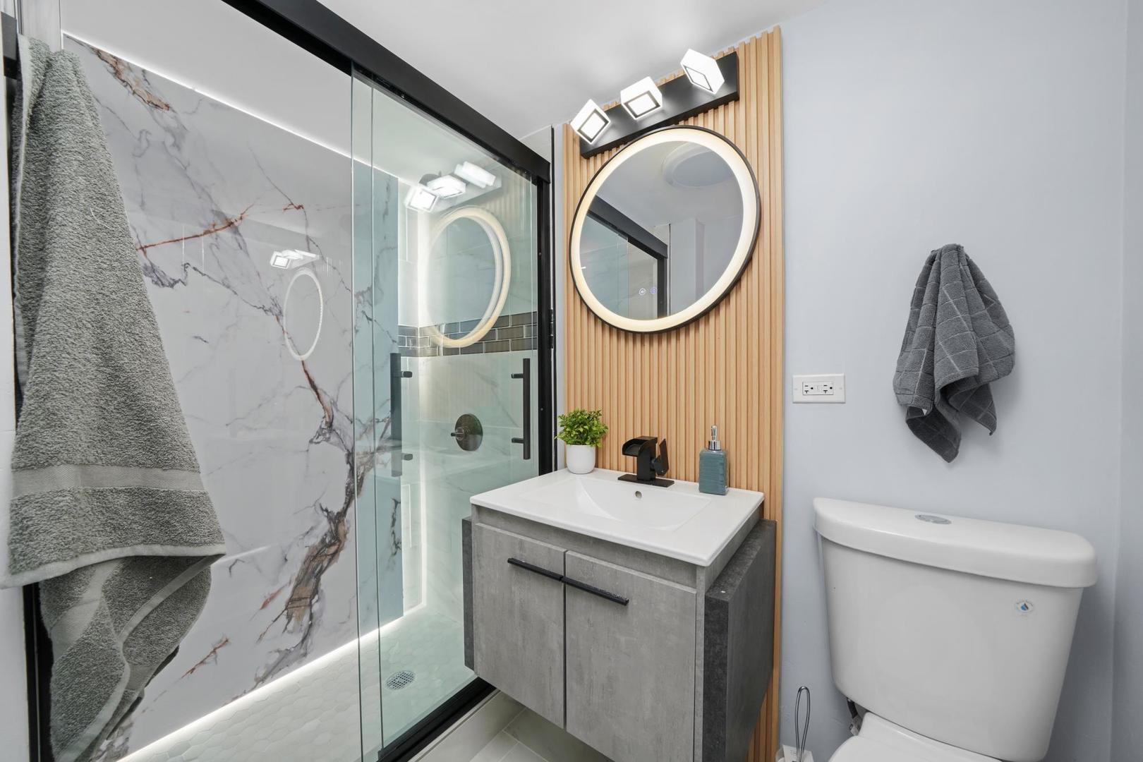 1714 N 73rd Court, Elmwood Park, IL 60707