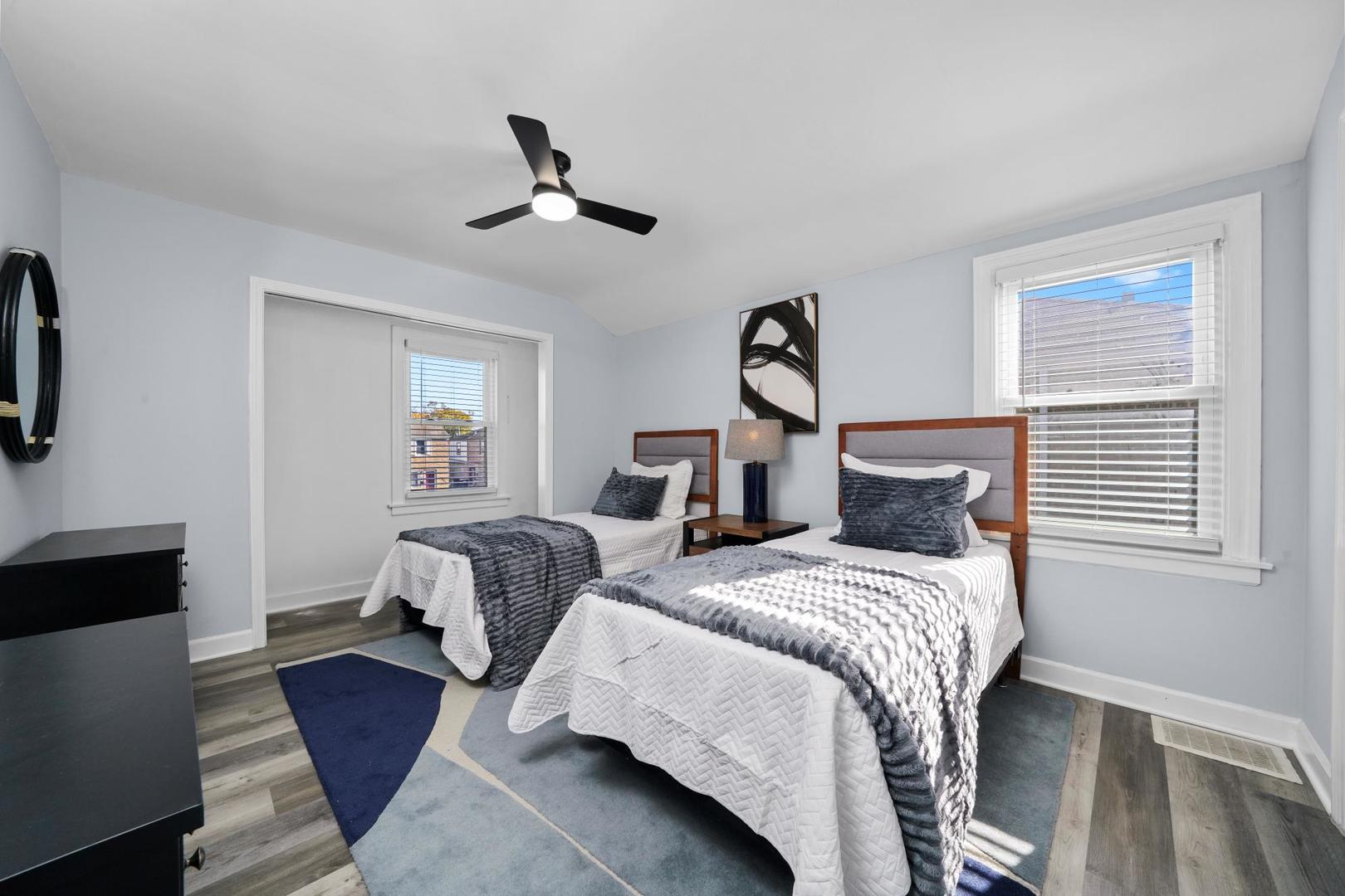 1714 N 73rd Court, Elmwood Park, IL 60707