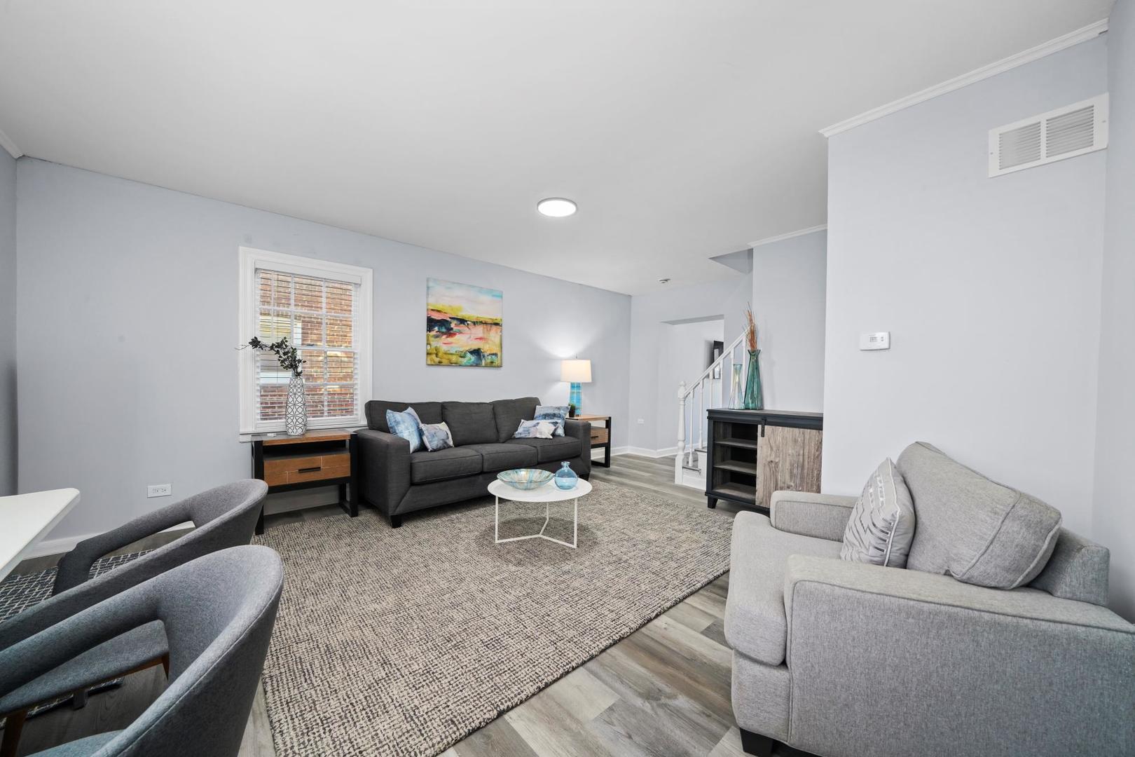 1714 N 73rd Court, Elmwood Park, IL 60707