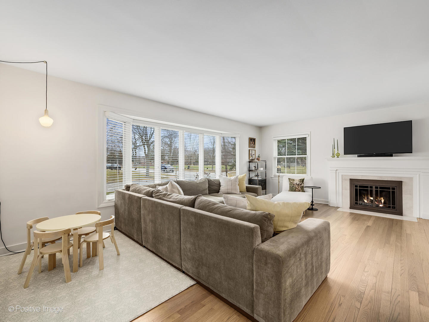 4200 Gilbert Avenue, Western Springs, IL 60558