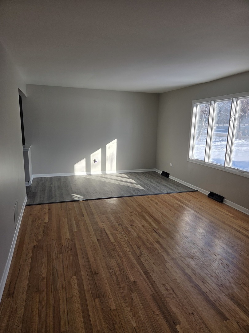 20948 S 80th Avenue, Frankfort, IL 60423