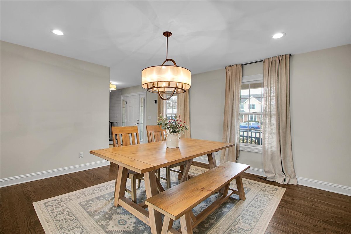 1557 Melbourne Street, Elburn, IL 60119