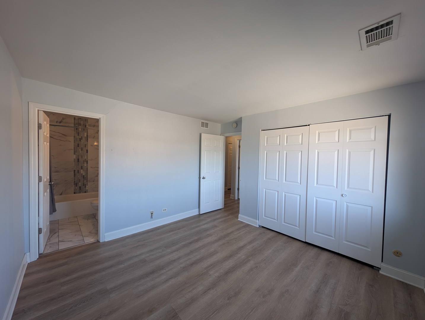 9024 Lincoln Court #306, Orland Park, IL 60462