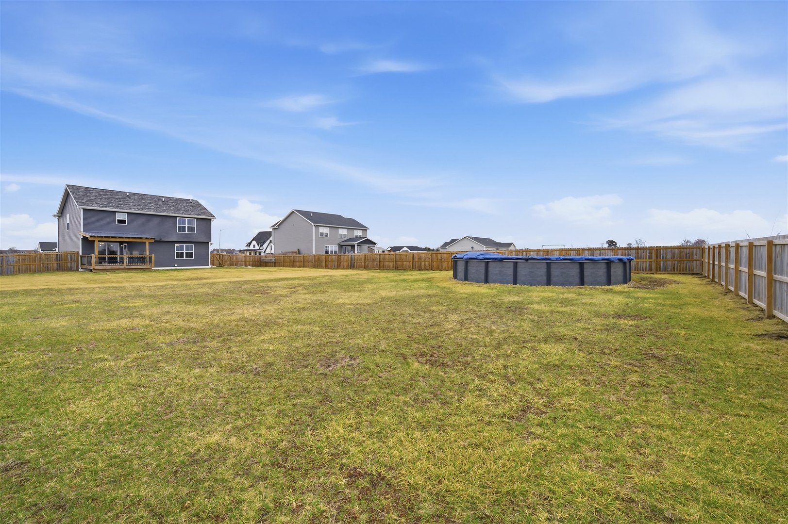 7 Boulder Drive, Carlock, IL 61725