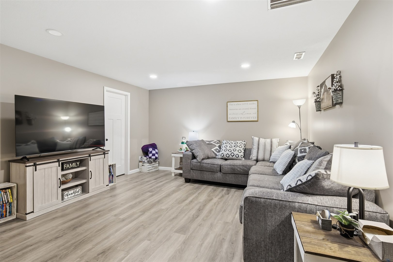 7 Boulder Drive, Carlock, IL 61725