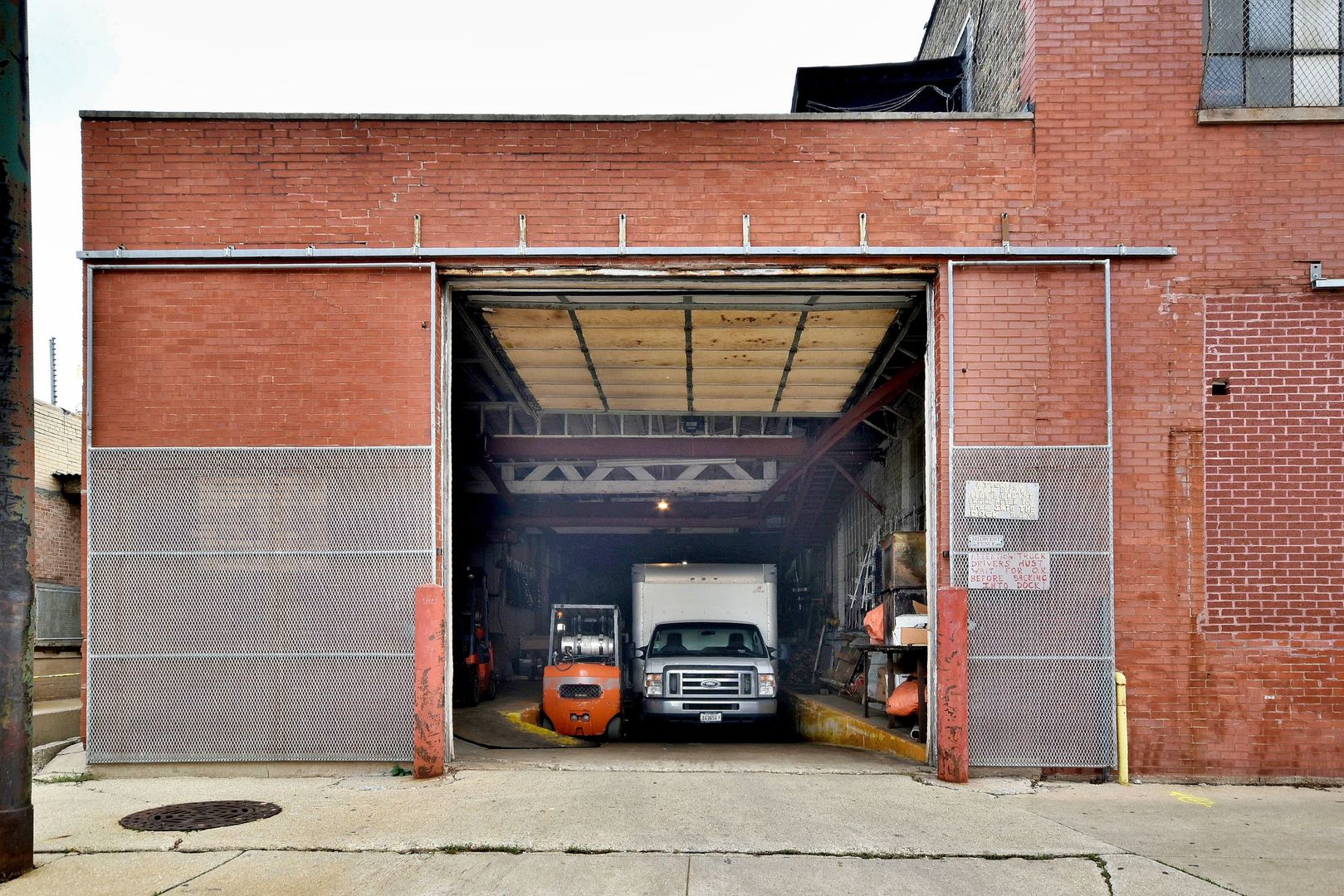 859 N Spaulding Avenue, Chicago, IL 60651