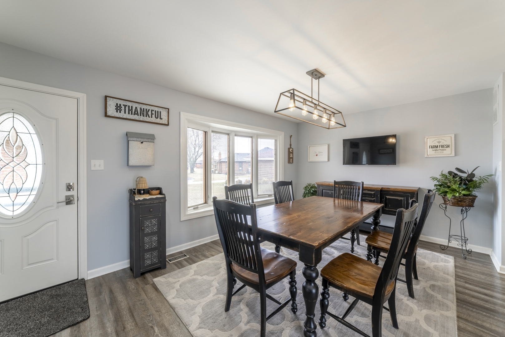 16612 Meadow Court, Tinley Park, IL 60477