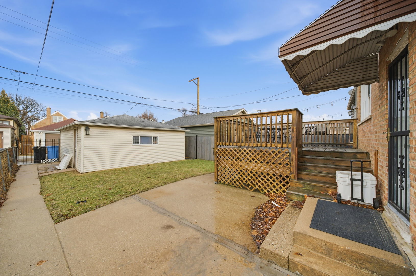 2951 N Rutherford Avenue, Chicago, IL 60634