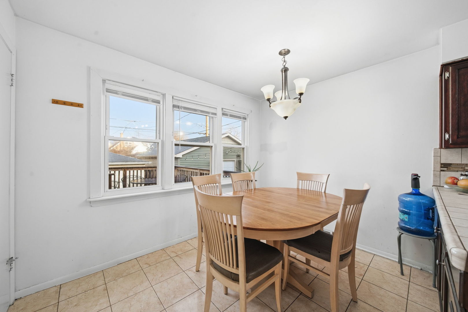 2951 N Rutherford Avenue, Chicago, IL 60634