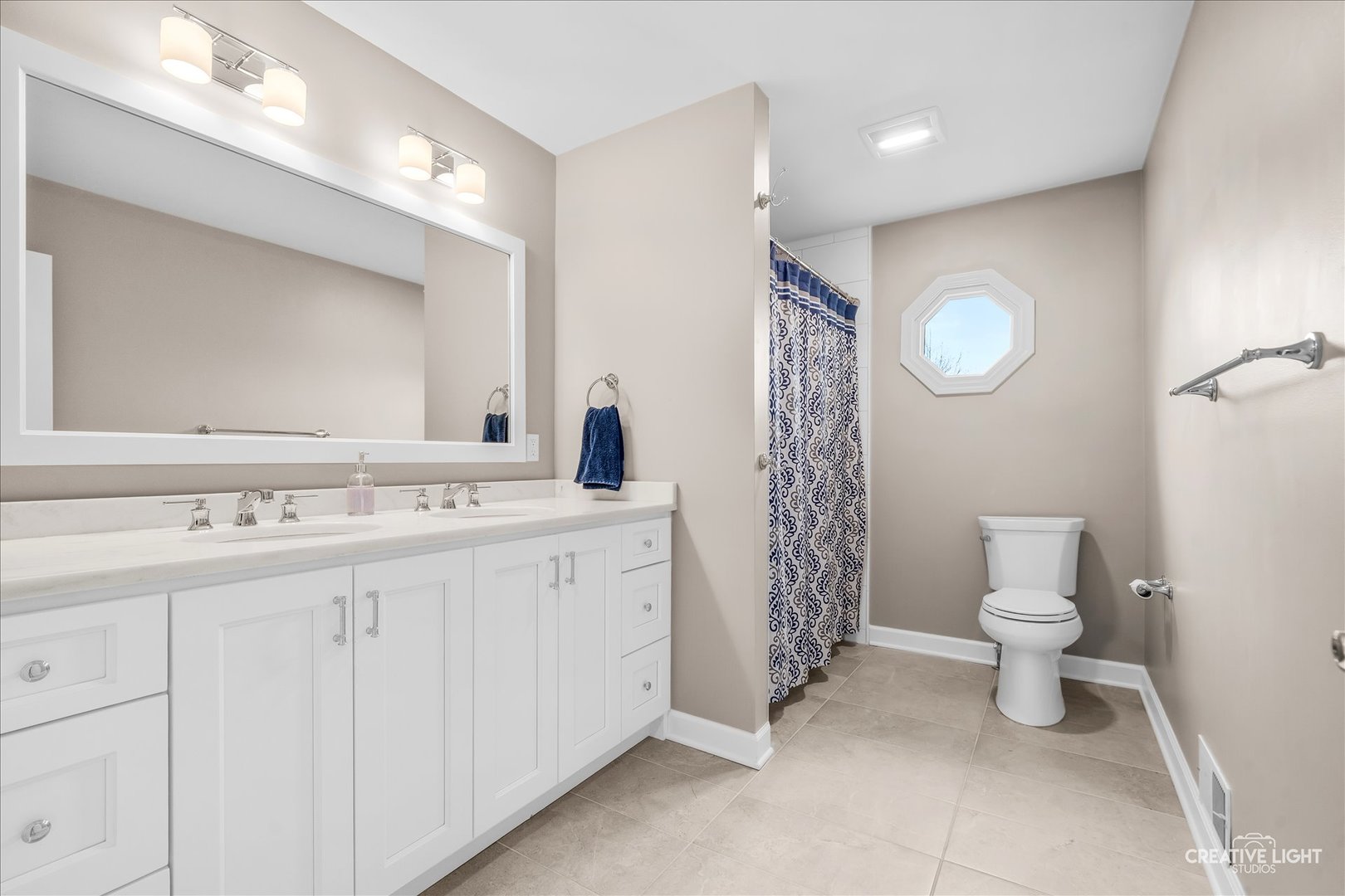 4204 Falkner Drive, Naperville, IL 60564