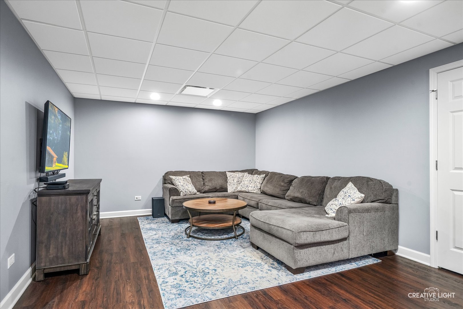 4204 Falkner Drive, Naperville, IL 60564