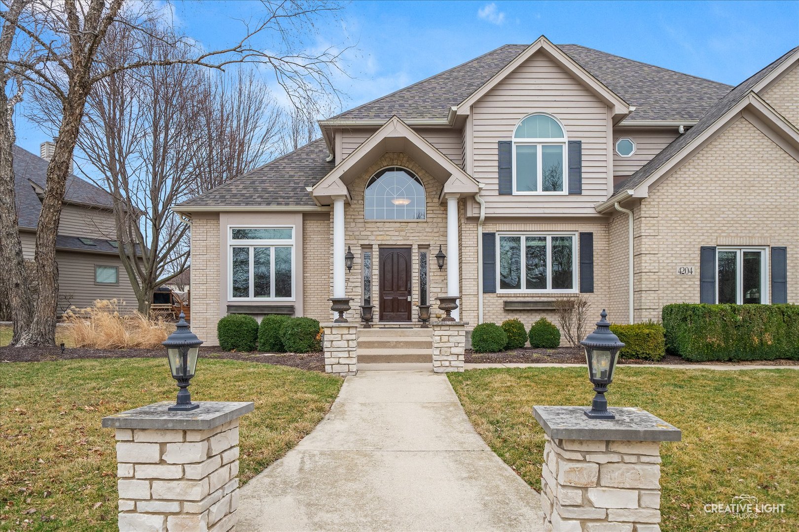 4204 Falkner Drive, Naperville, IL 60564