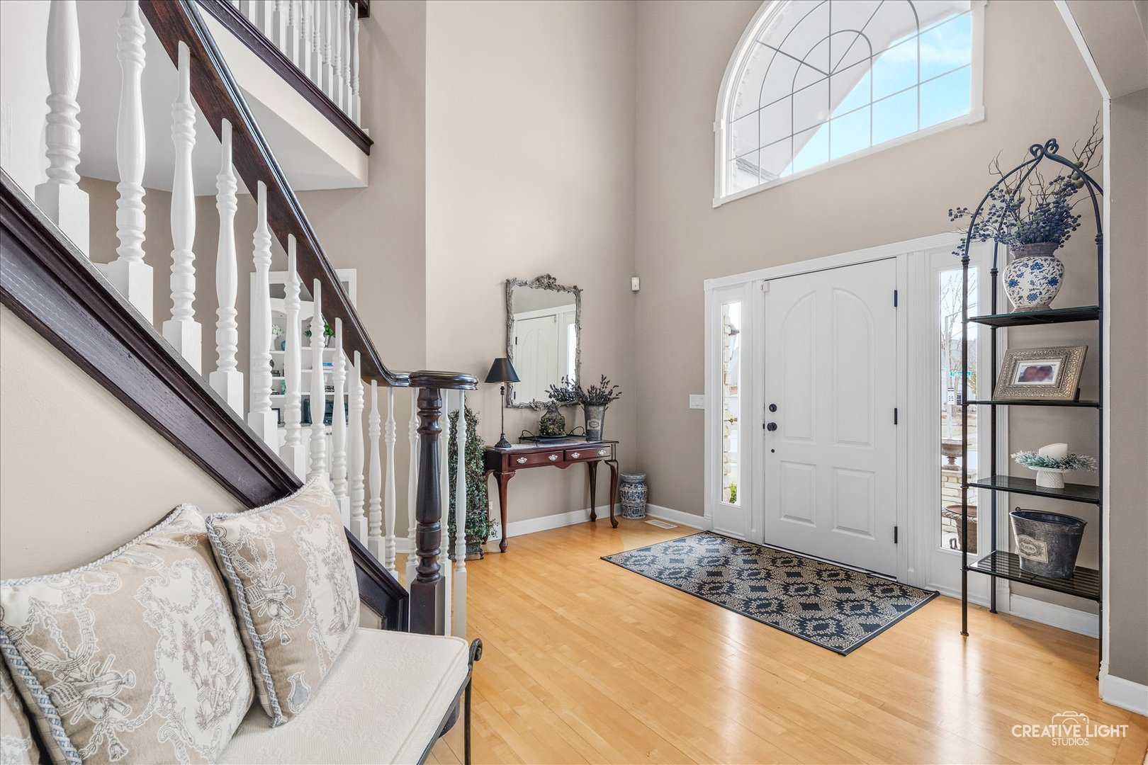 4204 Falkner Drive, Naperville, IL 60564