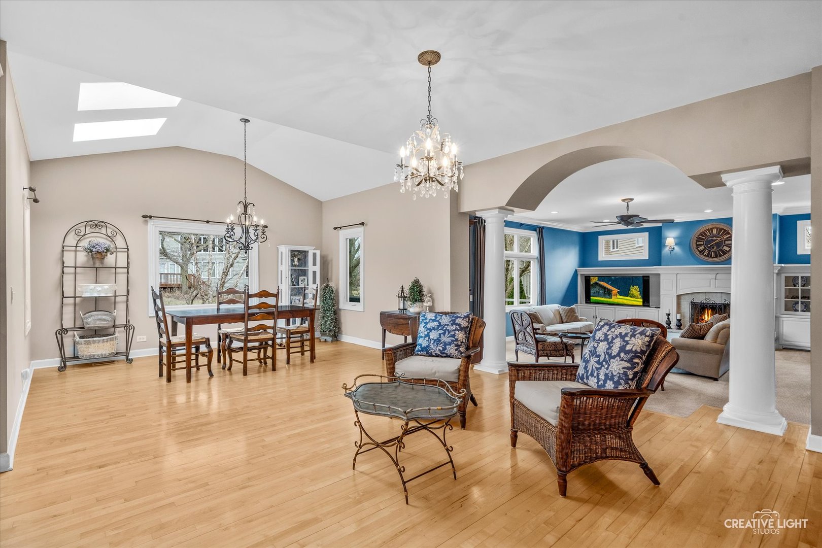 4204 Falkner Drive, Naperville, IL 60564