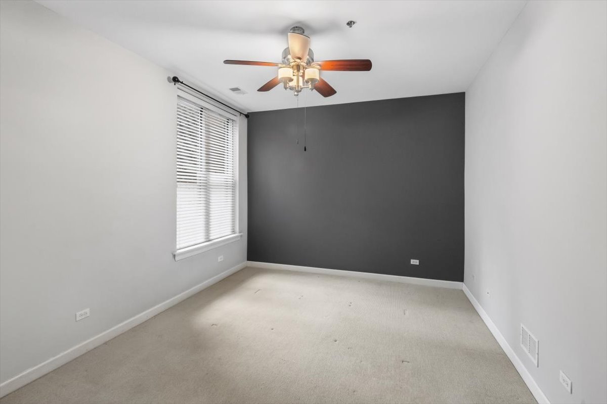 3113 W Lawrence Avenue #A201, Chicago, IL 60625