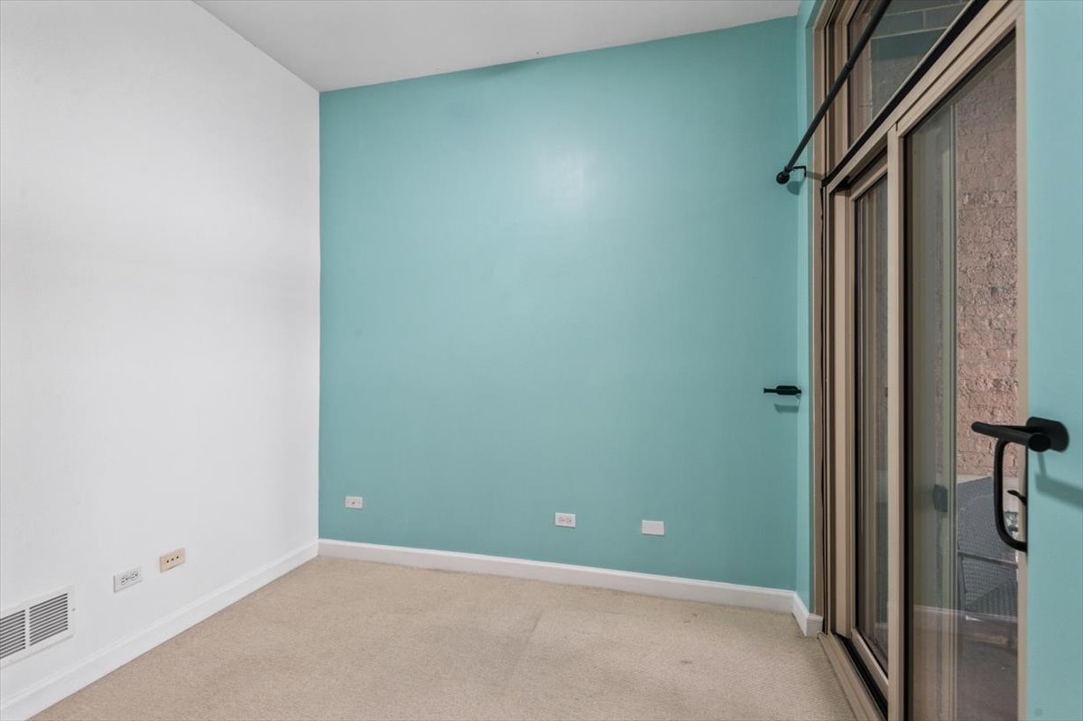 3113 W Lawrence Avenue #A201, Chicago, IL 60625