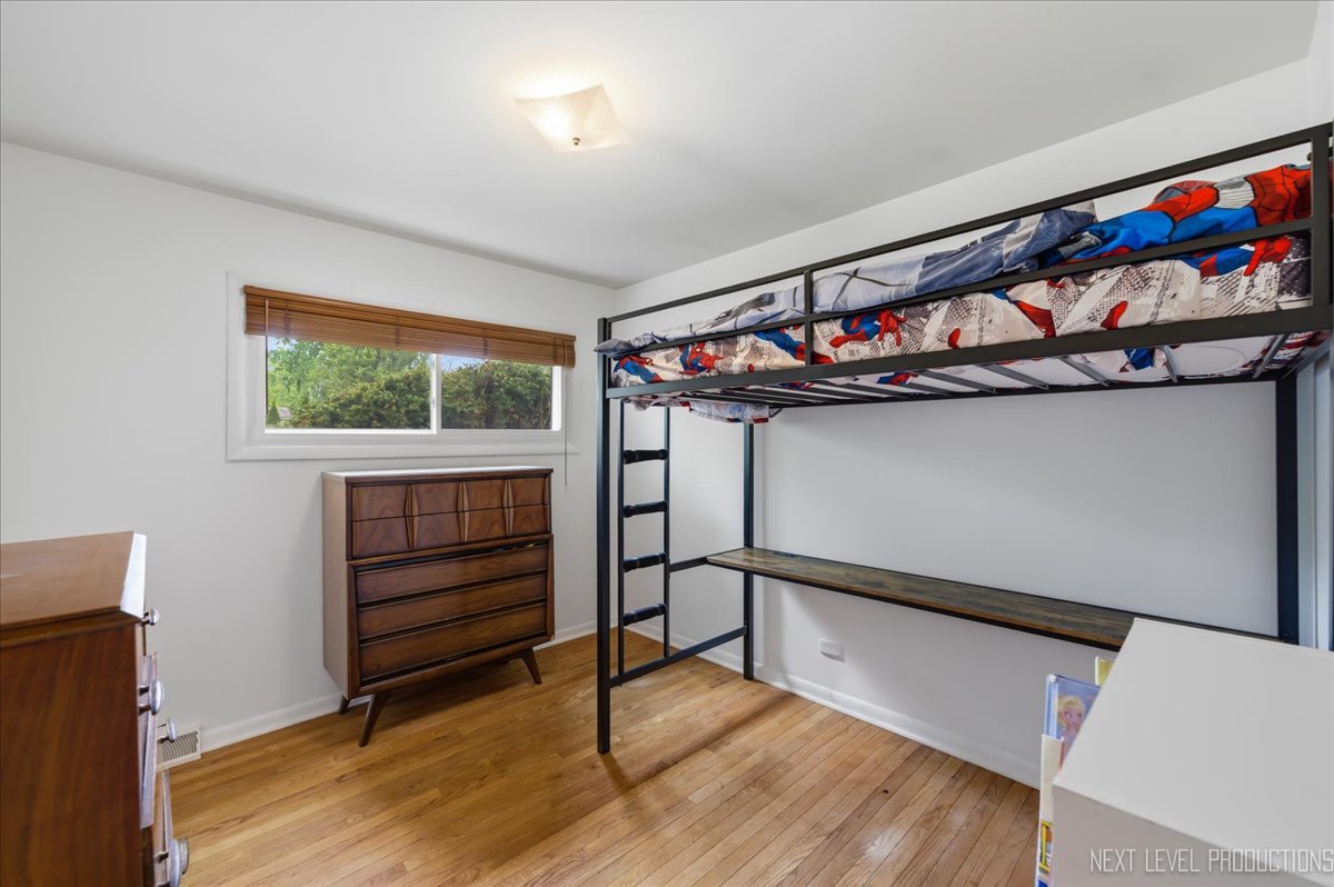 29W454 Ray Avenue, West Chicago, IL 60185