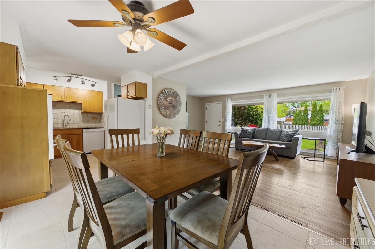 29W454 Ray Avenue, West Chicago, IL 60185