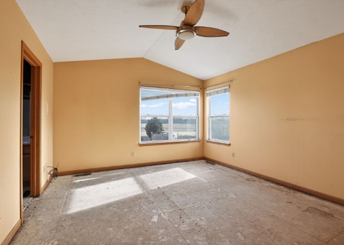 1605 ILES Avenue, Belvidere, IL 61008