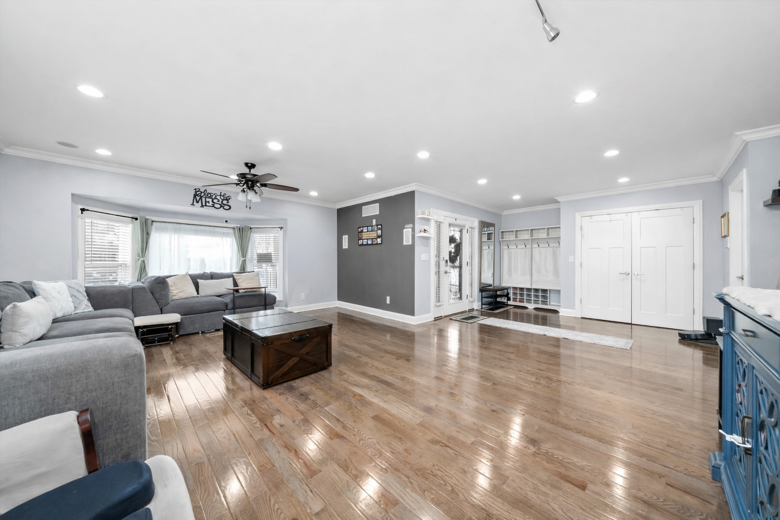 2637 Oak Street, River Grove, IL 60171