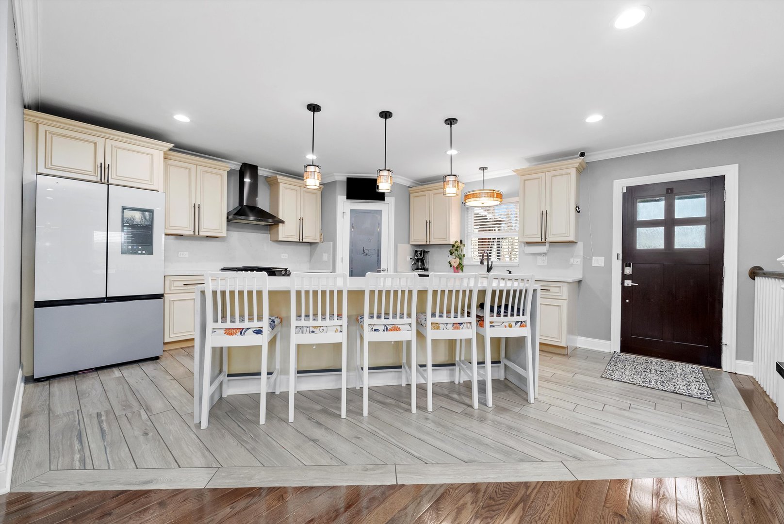 2637 Oak Street, River Grove, IL 60171