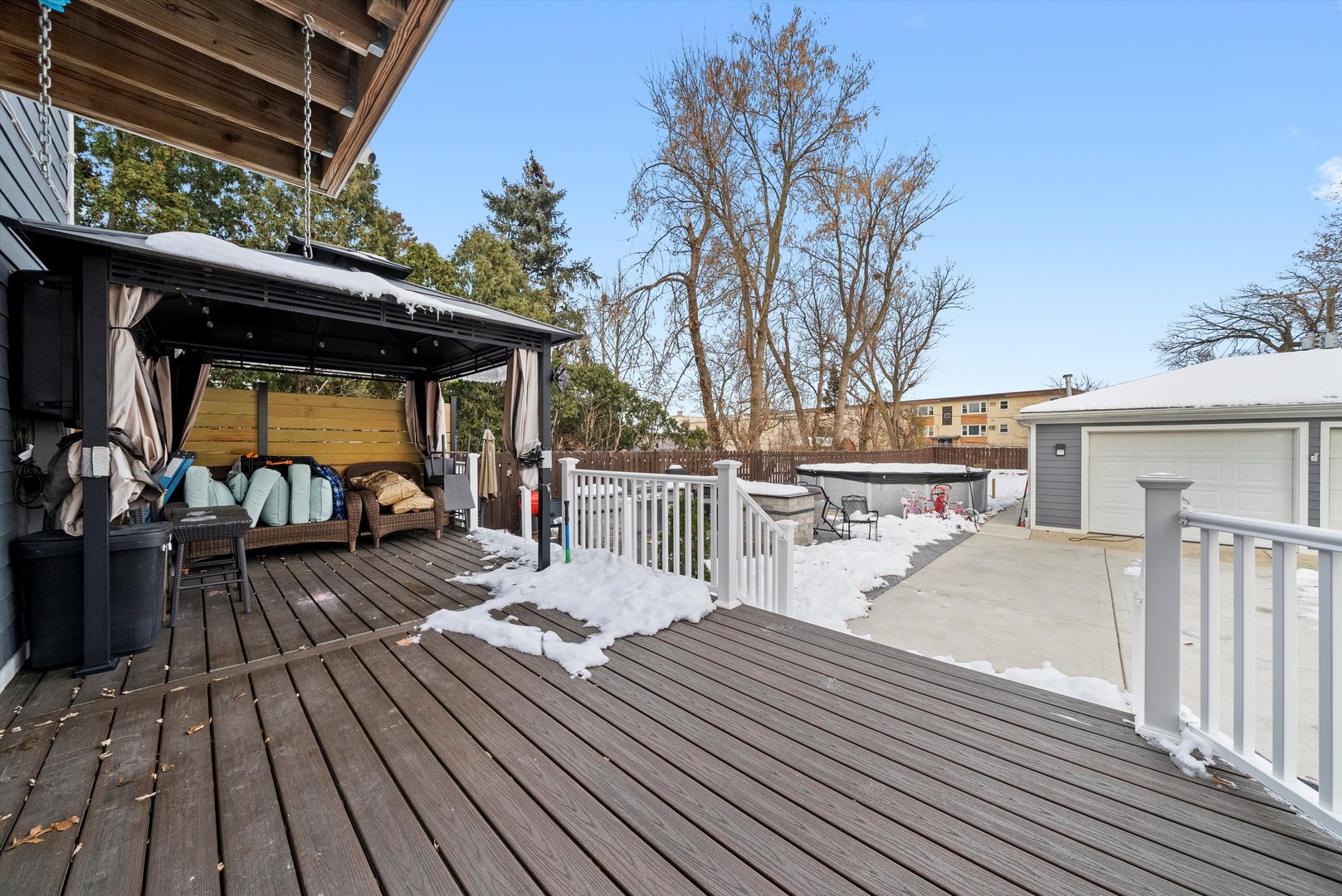 2637 Oak Street, River Grove, IL 60171