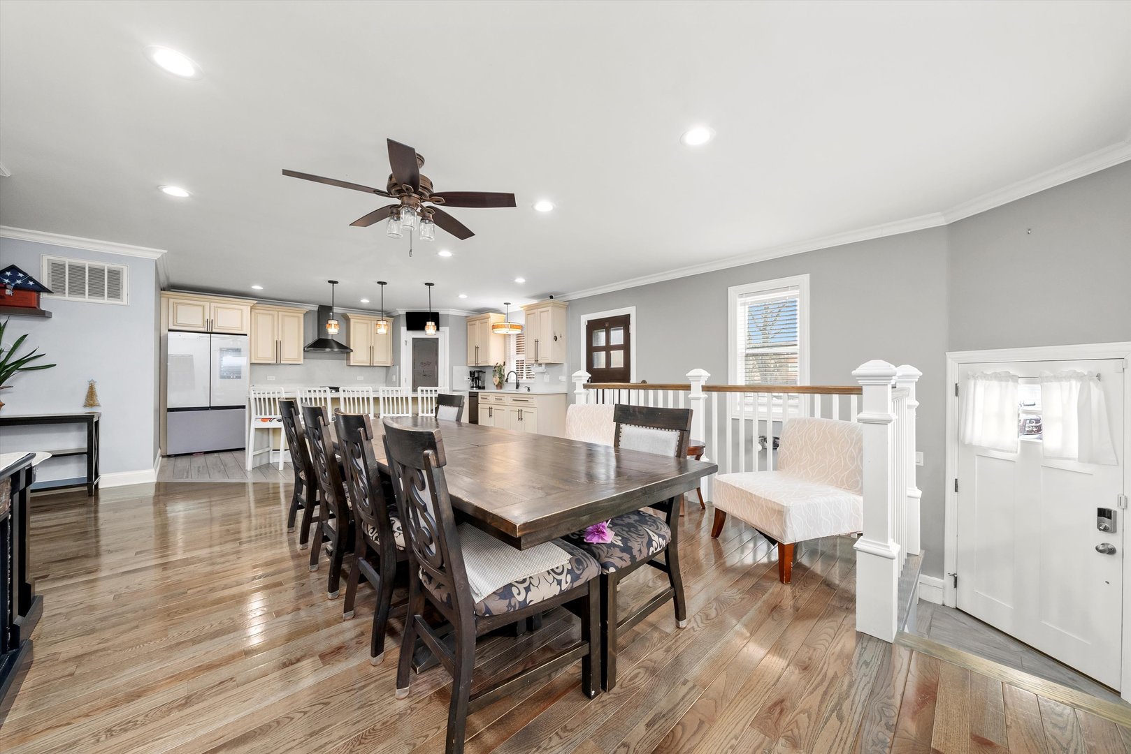 2637 Oak Street, River Grove, IL 60171