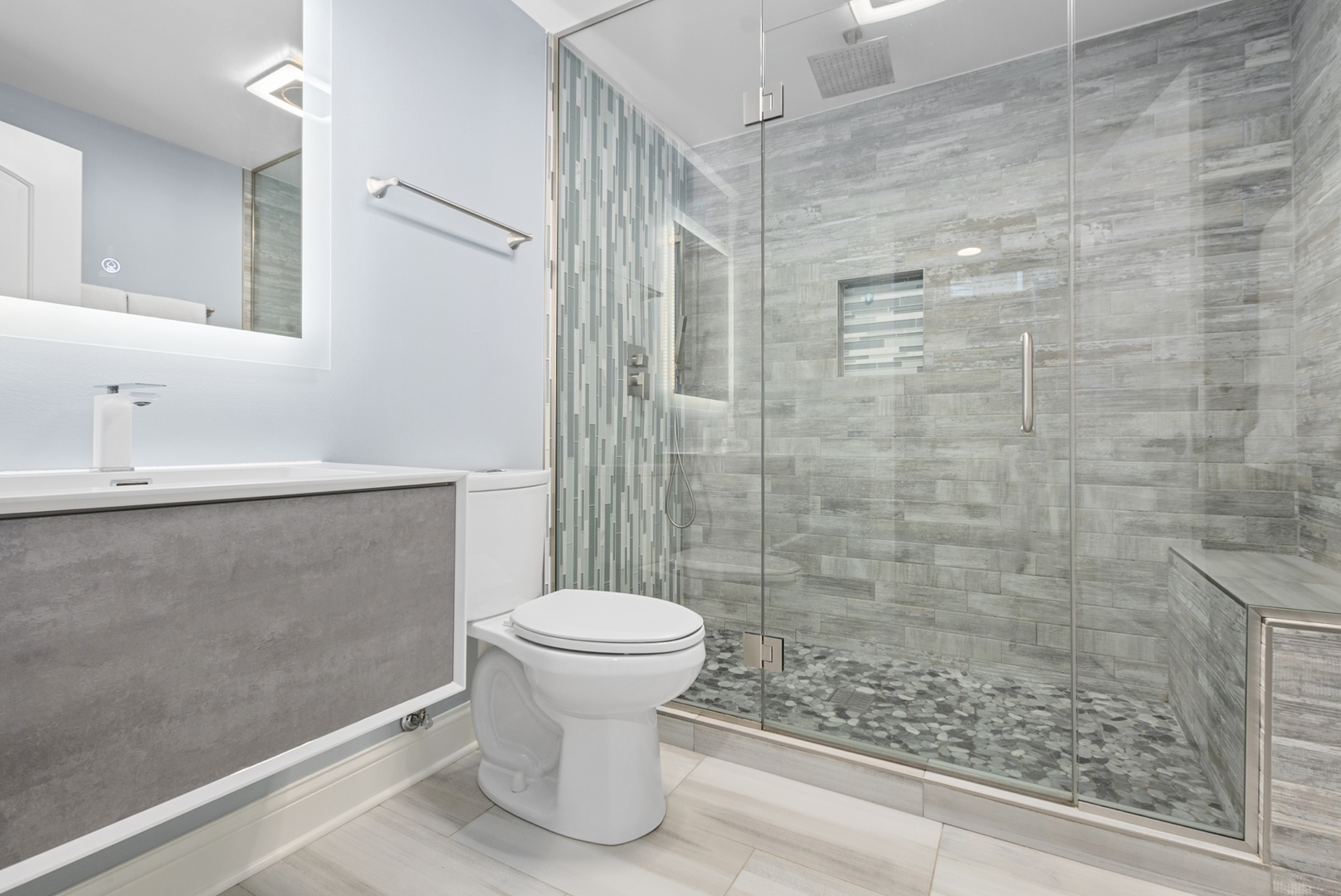 9018 Glenshire Street, Tinley Park, IL 60487