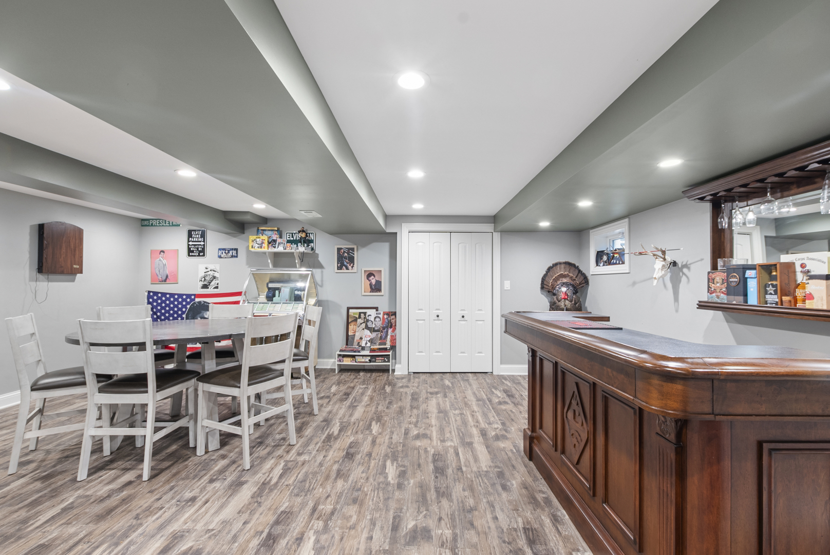 9018 Glenshire Street, Tinley Park, IL 60487