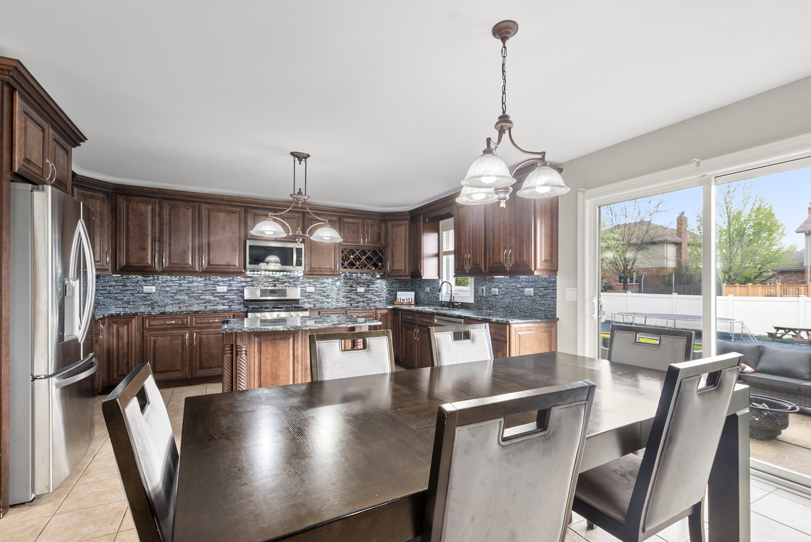 9018 Glenshire Street, Tinley Park, IL 60487