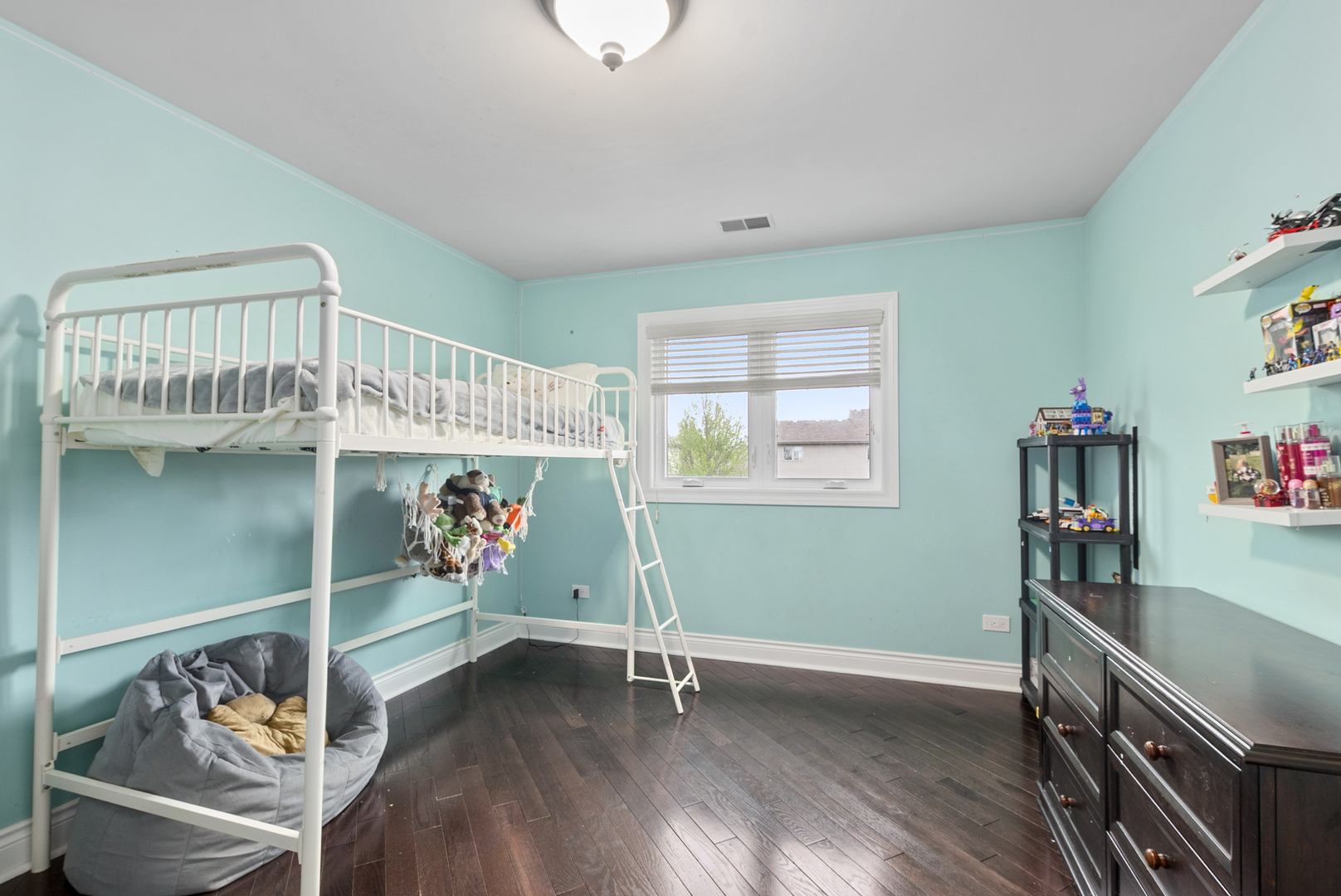 9018 Glenshire Street, Tinley Park, IL 60487