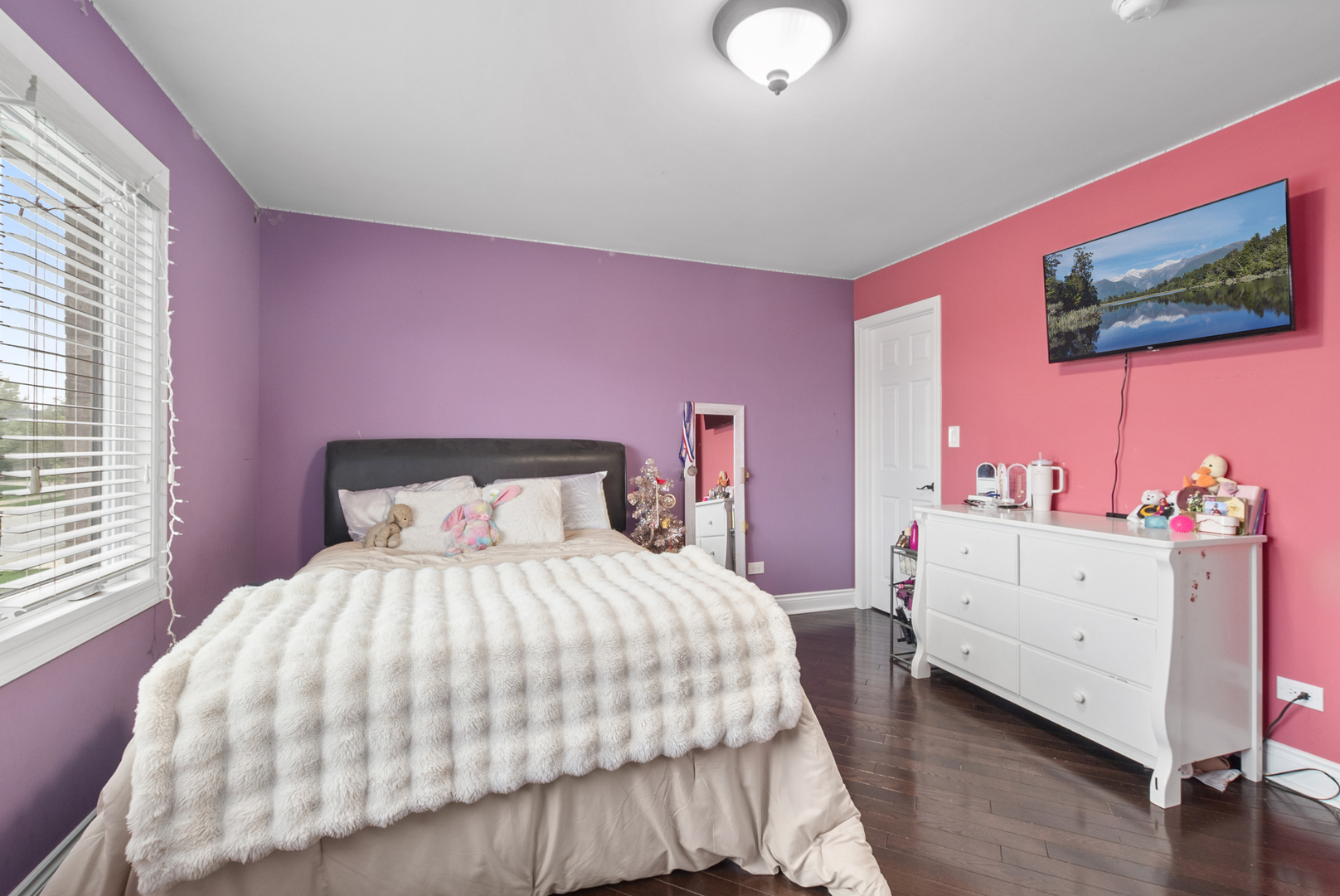 9018 Glenshire Street, Tinley Park, IL 60487