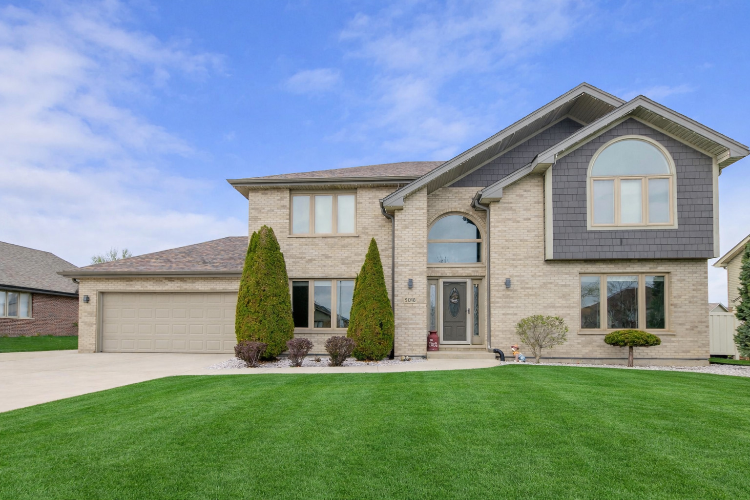 9018 Glenshire Street, Tinley Park, IL 60487