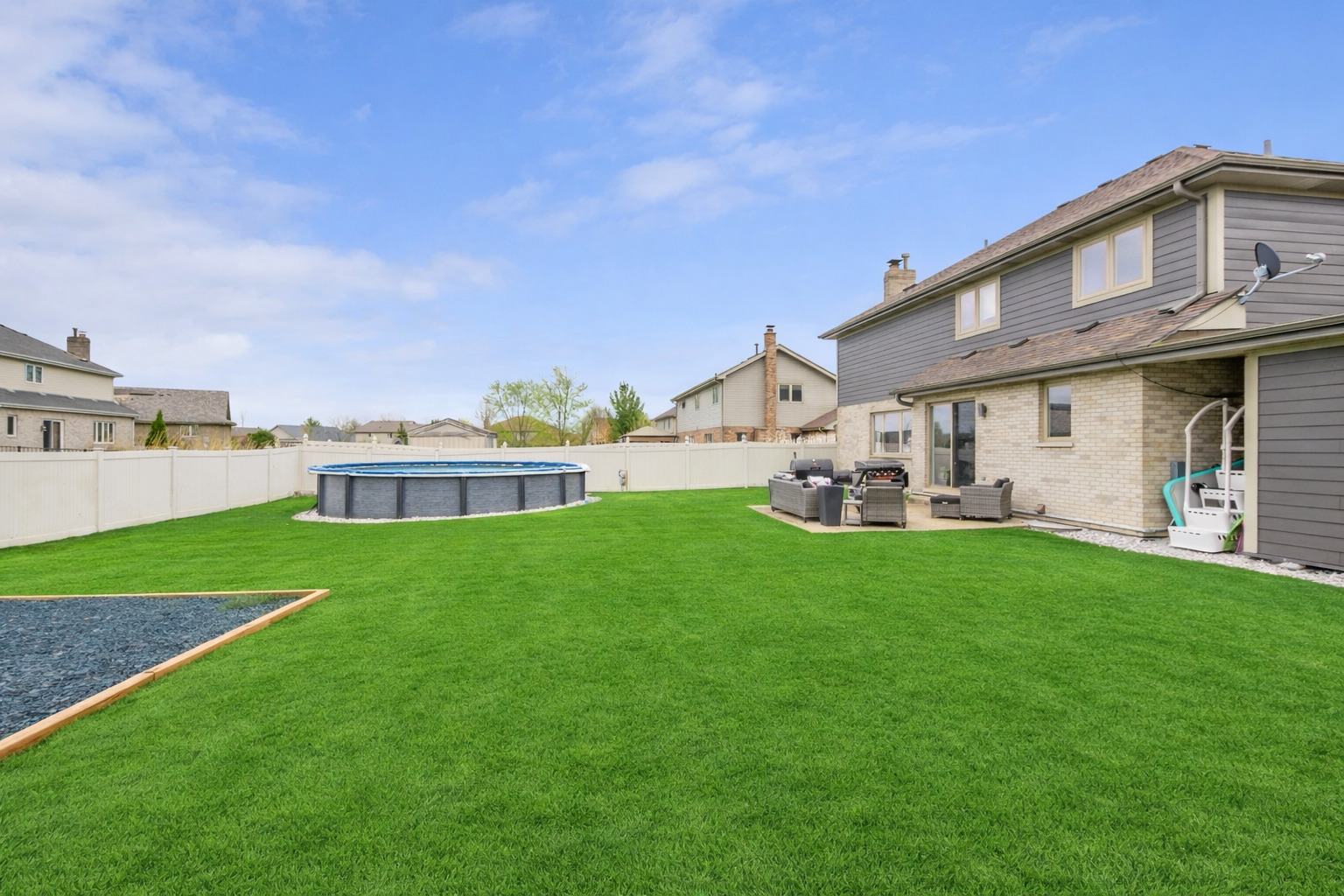 9018 Glenshire Street, Tinley Park, IL 60487