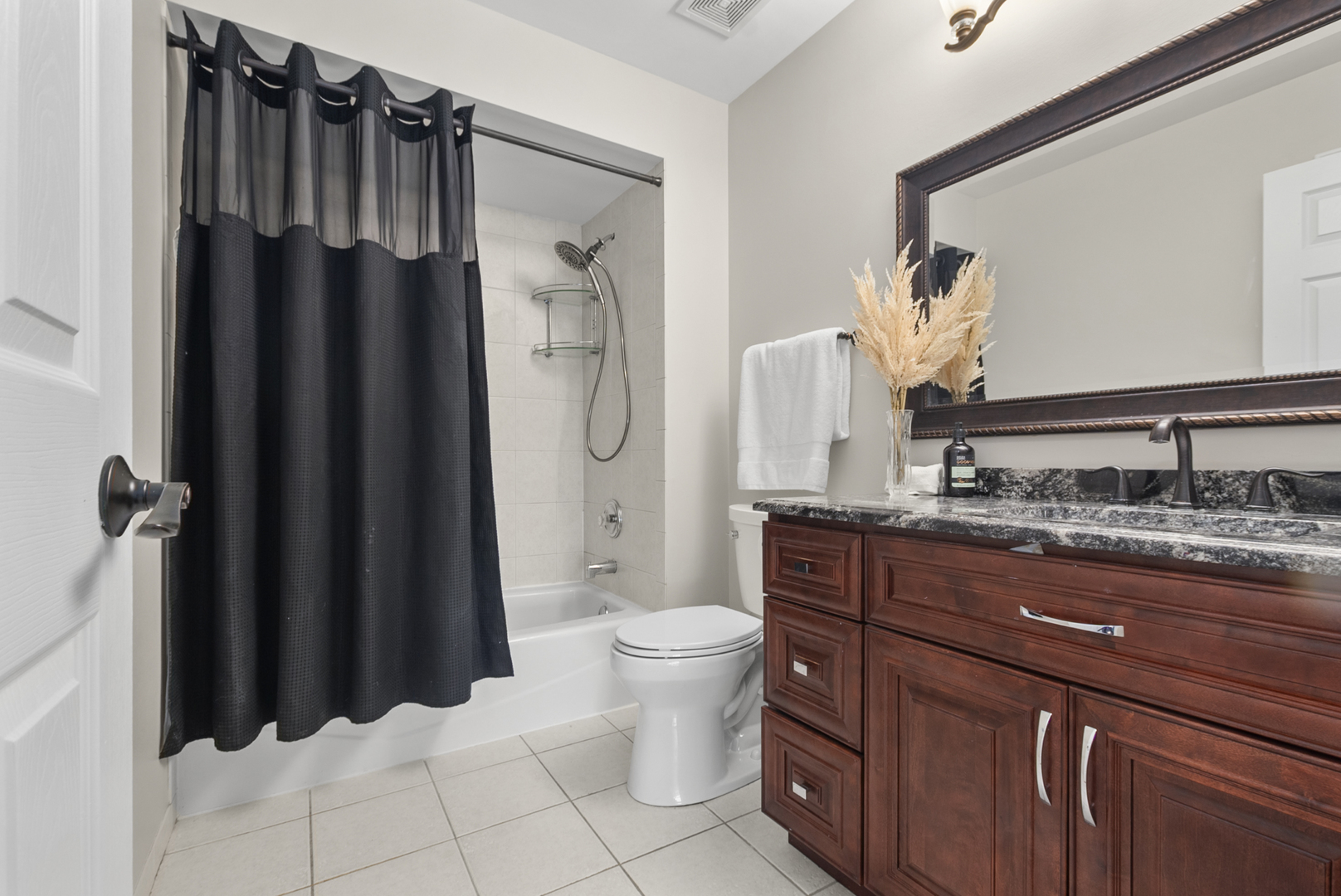 9018 Glenshire Street, Tinley Park, IL 60487