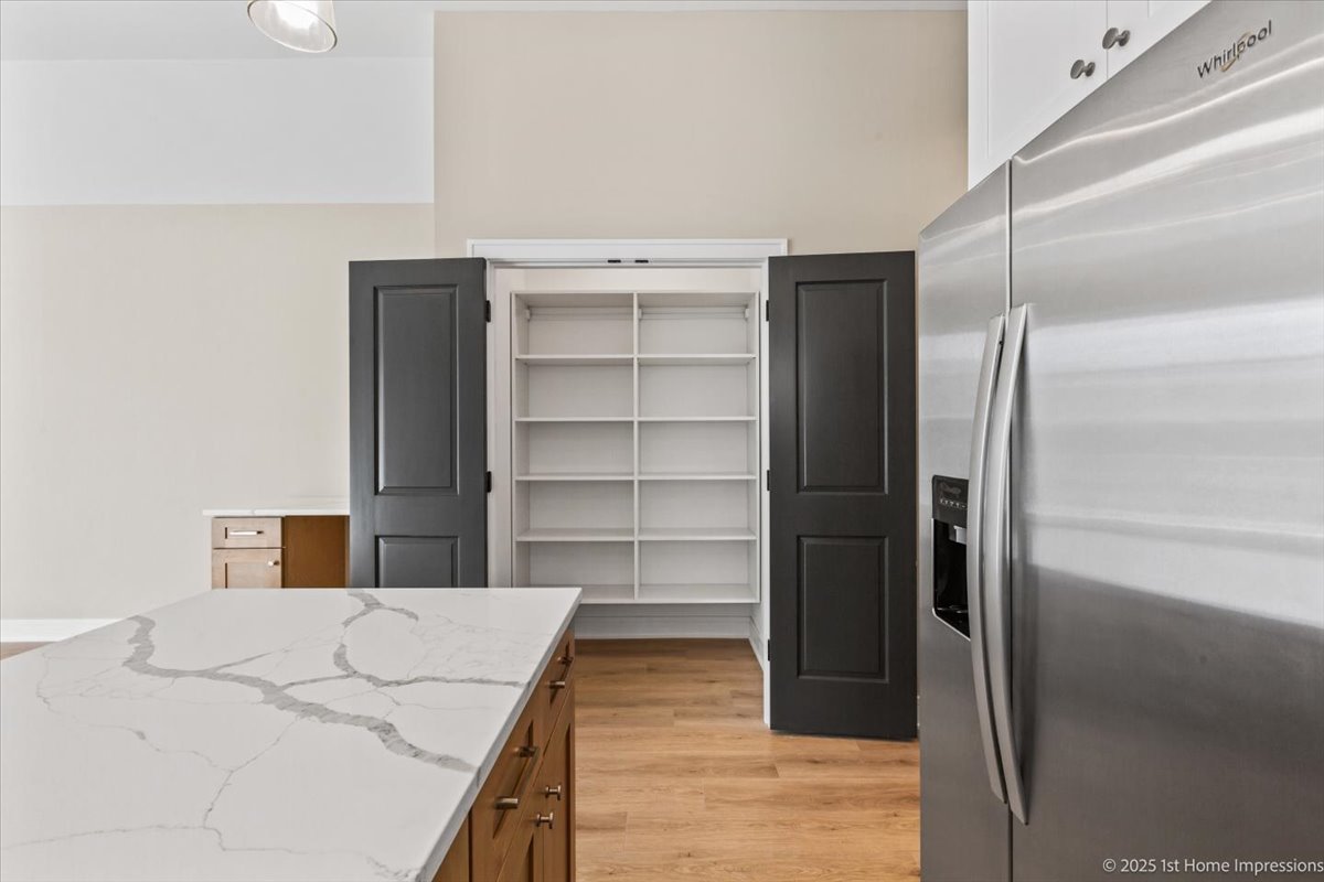 4932 S Champlain Avenue, Chicago, IL 60615