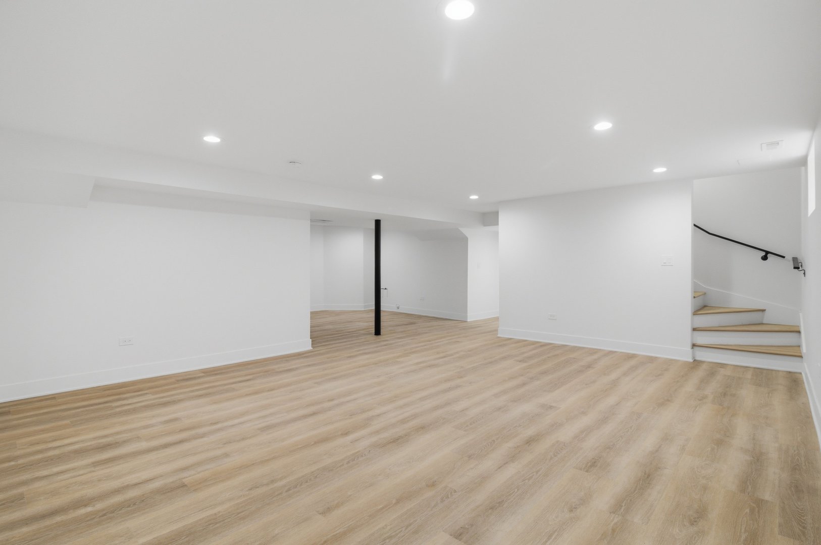 7347 S Merrill Avenue, Chicago, IL 60649