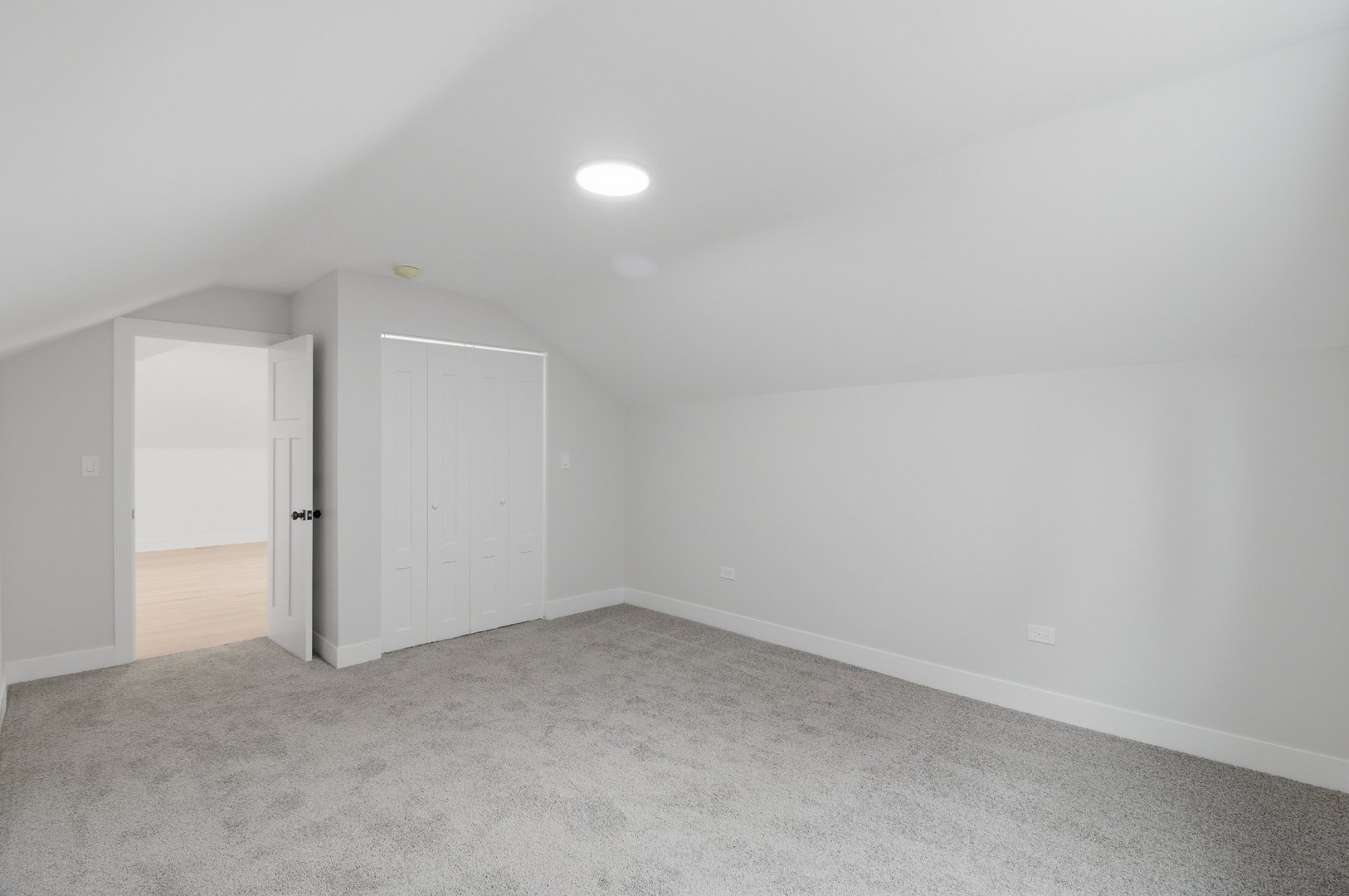 7347 S Merrill Avenue, Chicago, IL 60649