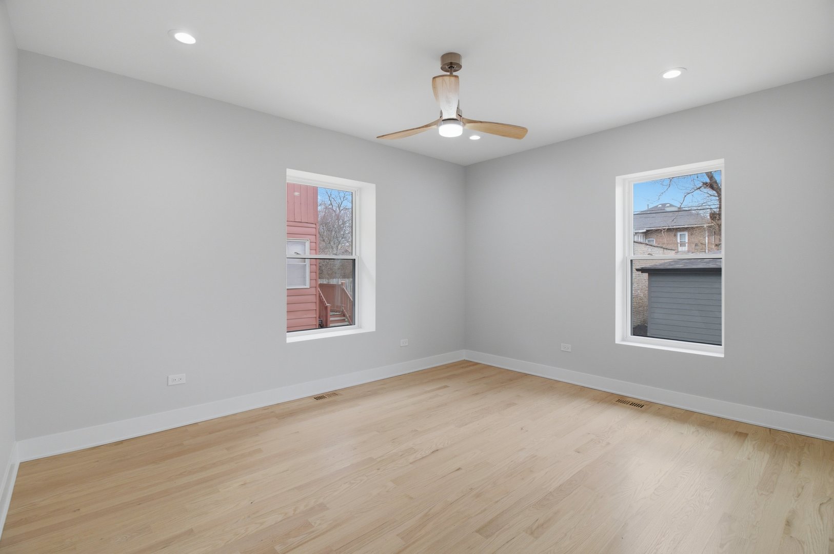 7347 S Merrill Avenue, Chicago, IL 60649