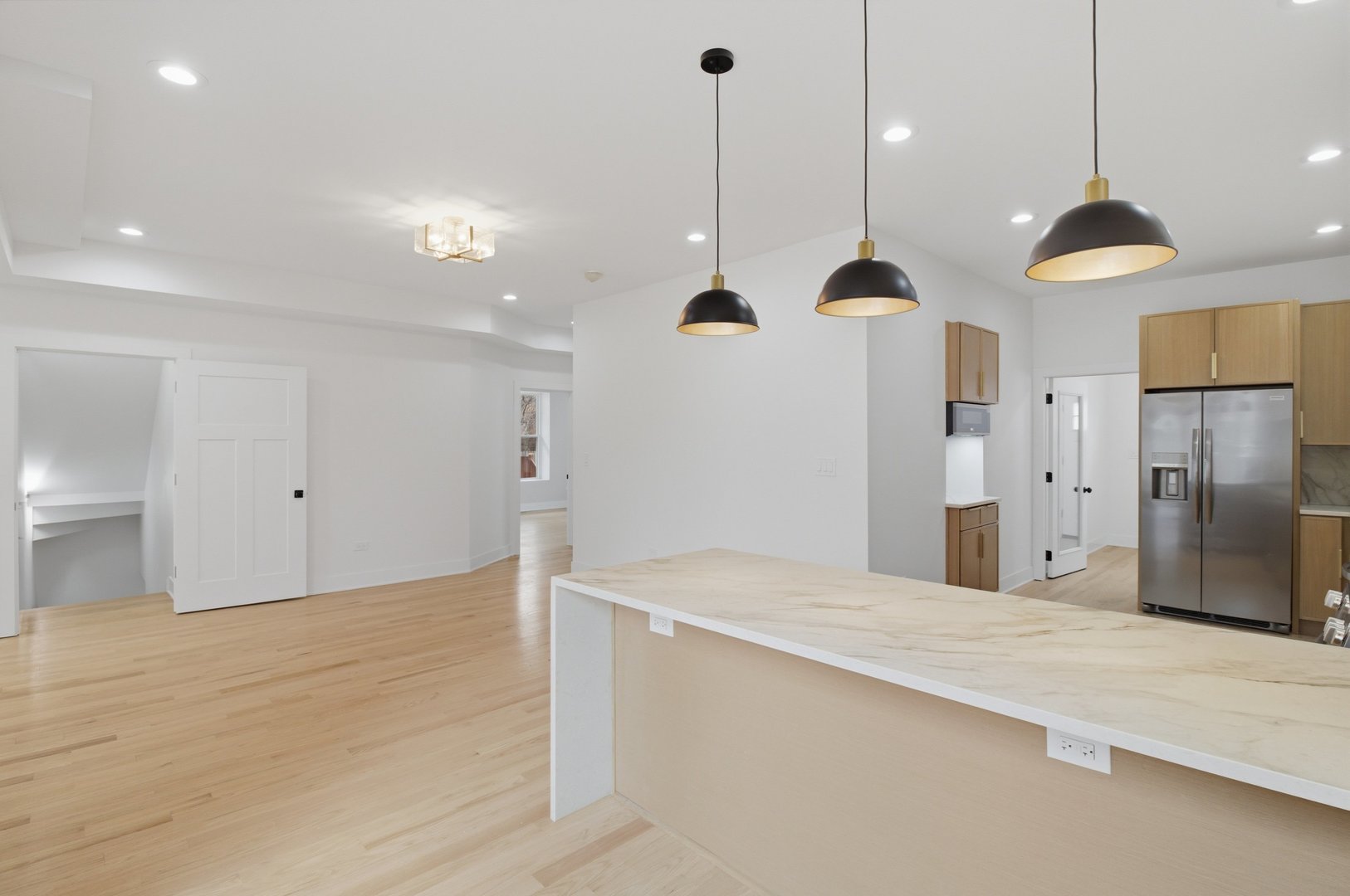 7347 S Merrill Avenue, Chicago, IL 60649