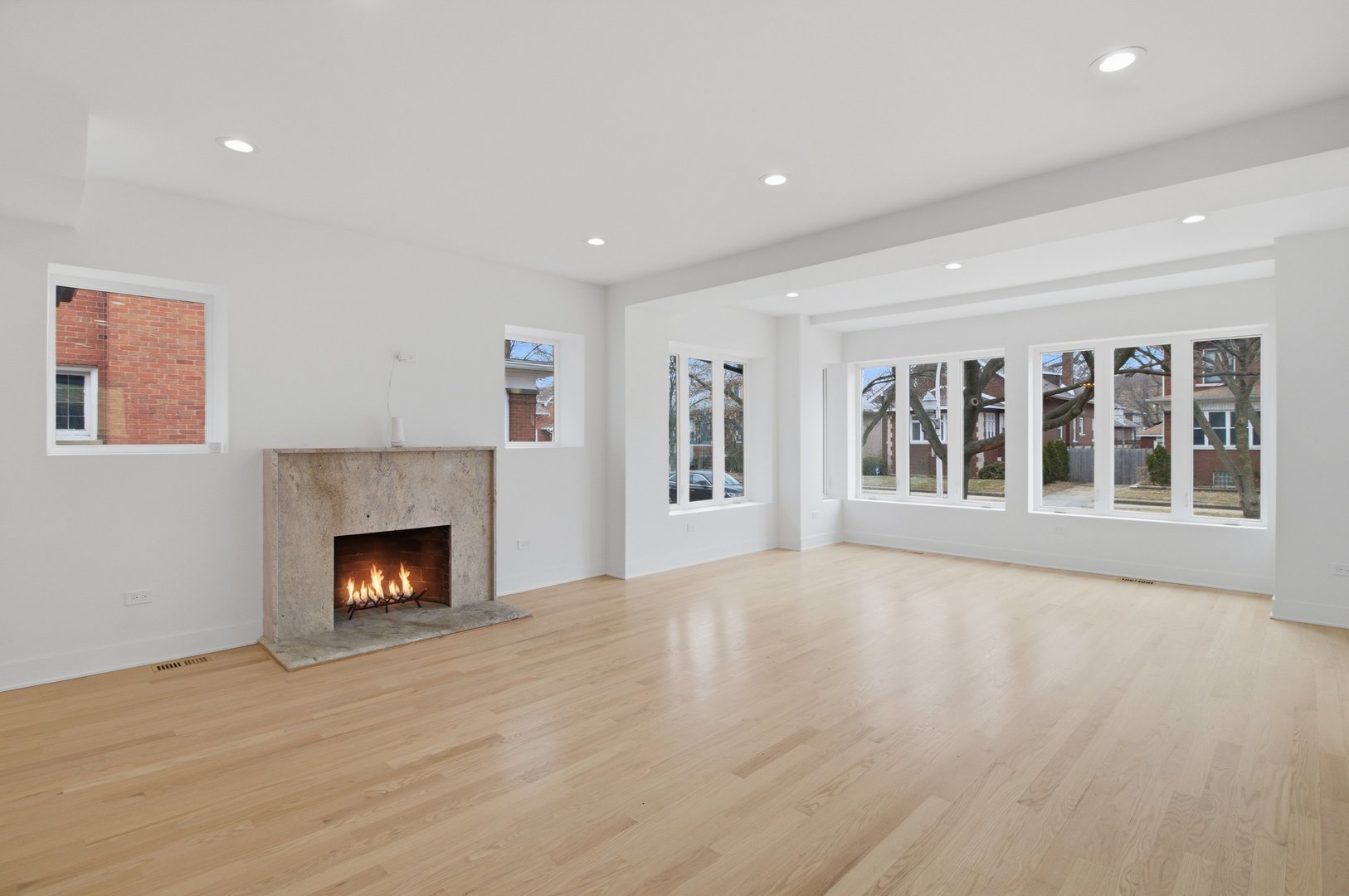 7347 S Merrill Avenue, Chicago, IL 60649