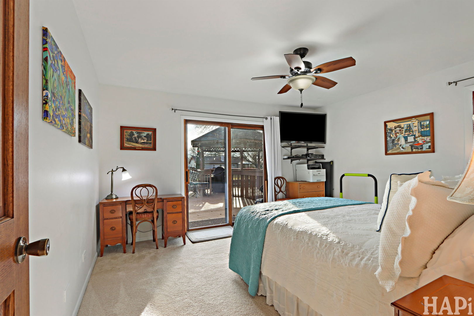 625 Monterrey Terrace, McHenry, IL 60050